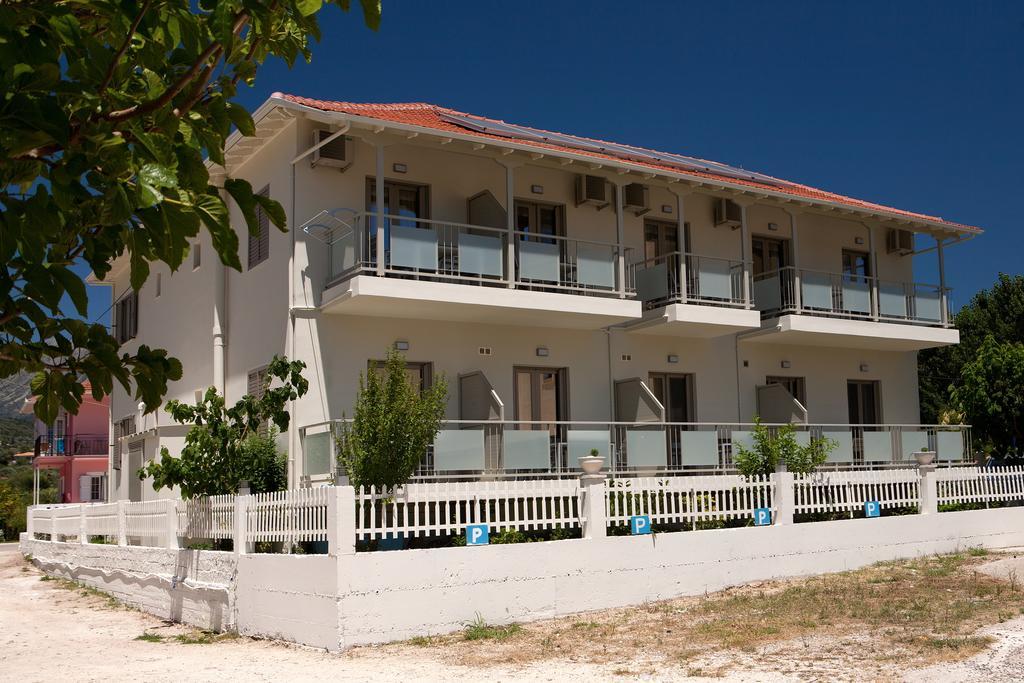 Savinos Rooms Vasilikí Exterior foto